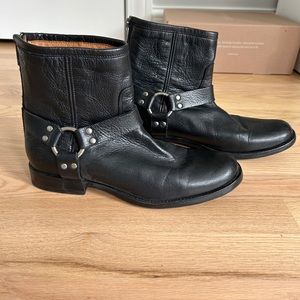 Frye veronica harness boot short